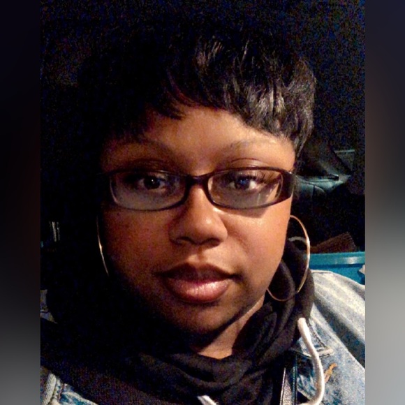 Meet your Posher, Sheniquia - Picture 14 of 15